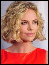 Frisuren Mittellang Stufig Locken Haare Und Beauty In 2018 Frisuren Tu Frisuren Mit Locken Mittellang Locken Frisuren Frisuren Mittellang Stufig Locken