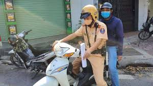 Điều khiển xe chạy dàn hàng ngang từ 03 xe trở lên: Fxuhz0emjs Ddm