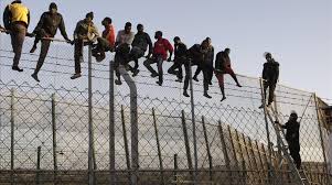 Infórmese sobre el procedimiento de deportación y otros asuntos relacionados. Sanchez Cambia El Rumbo De Espana En Inmigracion