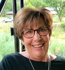 Lori Coffelt's Instagram, Twitter & Facebook