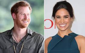 En tokio, harry disfrutó la final de la copa mundial de rugby este 2 de noviembre, juego que se disputaron las selecciones de sudáfrica e inglaterra. Meghan Markle La Primera Foto De Enrique De Inglaterra Y Su Novia Estilo El Pais