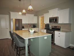 traditional farmhouse kitchen laker