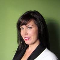 Tracy Sandmann's Instagram, Twitter & Facebook