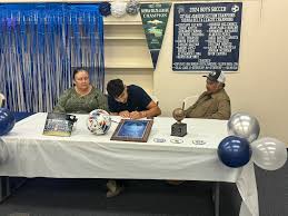 🎉 Big congrats to Esparto's Student-Athletes: David Fuentes, Antonio  Seastrunk, & Aarón Valenzuela
