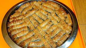 Burma tatlısı, tüm dileklerinizi fazlasıyla karşılayacak enfes bir lezzet olacak. Burma Tatlisi Tarifi Burma Baklava Nasil Yapilir Easy Rolled Baklava Recipe Youtube