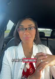 Tamia Johnson (@makingitwithmia)