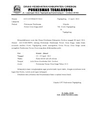 Namun pada pembahasan kali ini, kami tampilkan 5 contoh surat undangan yang sering digunakan dalam khalayak umum dari sekolah sampai perusahaan, desa, dan mahasiswa. Undangan Undangan