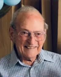 Douglas Lumpkin's Instagram, Twitter & Facebook