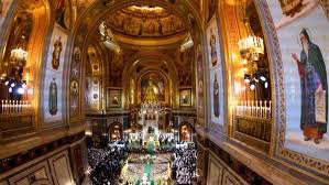 Mittlerweile gibt es aber auch in anderen sportarten ultrà gruppen, die in der regel den kern der jeweiligen fanschar stellen.… … Es Gibt Nicht Das Russland Vatican News