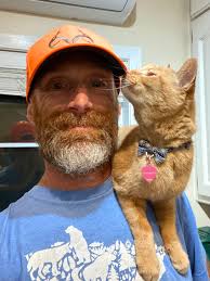 Boots for keeping toes warm while coaching