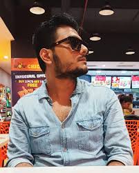 Arijit Biswas (@im_ari_bfc) • Instagram photos and videos