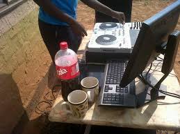 Join facebook to connect with trompies coca and others you may know. Dj Trompie Djtrompiesa Twitter