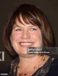 32 Hope Hanafin Photos & High Res Pictures