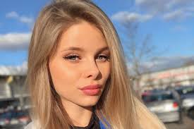 Larissa schied bei gntm im viertelfinale aus. Gntm Larissa Neumann Diese Diagnose Veranderte Ihr Leben Gala De