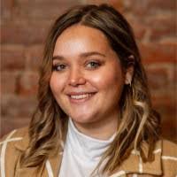 Olivia Harrington's Instagram, Twitter & Facebook