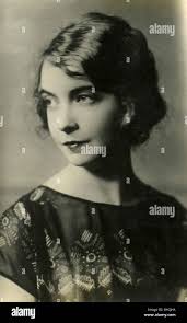 Lillian hi-res stock photography and images