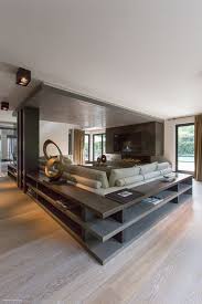 With Hidden Doors Clean Lines Sharp Edges And Ample Living Areas Interior Designer Eric Kant Has Created A Home That Is Not Onl Home House Design Home Decor