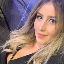 Angela Marcucci's Instagram, Twitter & Facebook