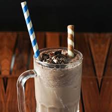 Straws are about 1/2 in diameter and 7 long. 7 75 Giant Milkshake Regular Blue Striped Wrapped Paper Straws Canada Brown