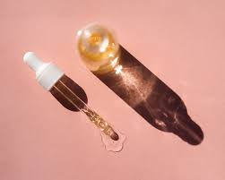 This compound penetrates deep into hair follicles and the scalp. How To Use Apricot Oil For Healthy Hair