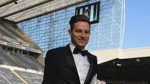 Florian thauvin (born 26 january 1993) is a french footballer who plays as a right winger for french club olympique de marseille. Newcastle S Florian Thauvin Returns To Marseille On Loan Bbc Sport