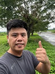 The Signs Were There, But Mr. Sola Didn't Hear Them Until It Was Too Late.  ‎ ‎Sales dropped slightly in August. ‎“Normal,” he said. ‎ ‎Two cartons  went missing in September. ‎“It