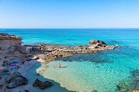 Plus, from spring through autumn, the climate here is delightful, so bring your sunnies and swimsuit. 12 Best Singles Holidays For 2020 Planetware