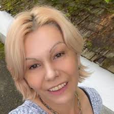 Sharon Riedl in people