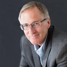 Moments of Happiness: A Wisconsin Band Story: Leckrone, Mike, Moe, Doug,  Richter, Pat: 9780299348809: Amazon.com: Books