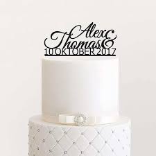 Die cake topper werden individuell in unserer eigenen manufaktur hergestellt. Cake Topper Namen Und Datum Personalisiert Manschin Laserdesign