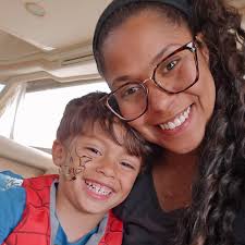 Are there any nail techs available for a last minute gel polish change in  Cheboygan?