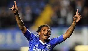 Van aanholt, 23, joined chelsea from psv eindhoven in 2007 but has spent the majority of his time with the club out on loan, playing for sides including newcastle, wigan and vitesse arnhem. Siebte Ausleihe Bereits