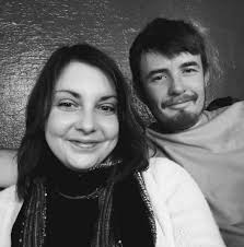 Amanda Smith (@amanda.helms.836585) • Facebook