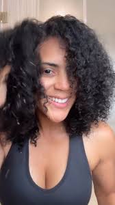 Cuidando mi cabello!!! Mientras lo hacía pensé en una frase que siempre le  digo a Gennaro. “ La paciencia es una virtud de grandes”. 😉