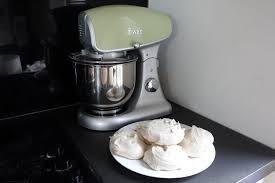 You cover your car for protection so why not do the same for your kitchenaid mixer? Swan Retro 4 5l Die Cast Stand Mixer Review Trusted Reviews