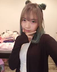Lilypichu Twitch Streamer Bio Everything You Need To Know Streamers Lily Beautiful People