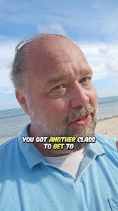 Want a class to stop learning? Put your stuff away. Then class is done in  the mind of students. So probably don't do that too often as it may upset  your professor. #collegeadvice #collegelife ...