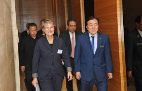 Paul low seng kuan, also a minister in the prime minister's department, said existing political funding rules meant mr najib was not obliged to account for the mr low said his committee was examining law changes including forcing disclosure of donors' identities and ensuring money be paid directly to. Swedish Minister Kristina Persson Visits Kuala Lumpur Scandasia