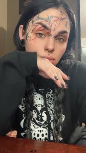 Added more lightning to my face today ⚡️ It was spicy! For context