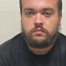 Stalker breaks into Sonya Deville's house, sheriff says