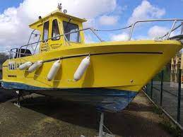 Photo A Vendre Taxi Brehat Moteur 2 X 50 Cv Yamaha 4 Temps 30000 Https Www Facebook Com Goureneznautic Nautisme Remorque Remorques