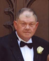 Kenneth Gallimore's Instagram, Twitter & Facebook