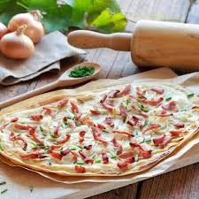 Flammkuchenteig Ohne Hefe Mit Und Ohne Fleisch Stern De