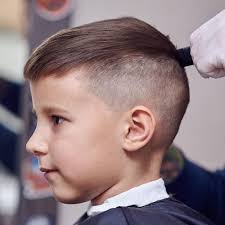 9 Coole Frisuren Fur Jungs Zum Nachstylen Hallo Eltern