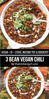 3 Bean Vegan Chili For Instant Pot Stove Crockpot Veggiechilirecipe Vegan Chili That S So Good Idee Recette Vegetarienne Repas Vegetarien Chili Vegetalien