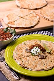 Pin By Tatata Ztatata On Quesadilla Recipe Recipes Mexican Food Recipes Quesadilla
