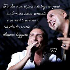 Pin Di Andrea Su Moda Frasi Di Canzoni Canzoni Cantanti