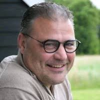 Erik Lips Email & Phone Number