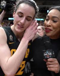 @MarchMadnessWBB's video Tweet