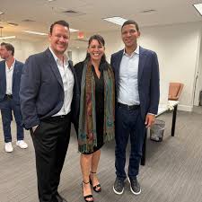 Last week, our South Florida agents had the incredible opportunity to hear  from Compass CEO Robert Reffkin as he visited our Boca Raton and Coconut  Grove offices to discuss the power of
